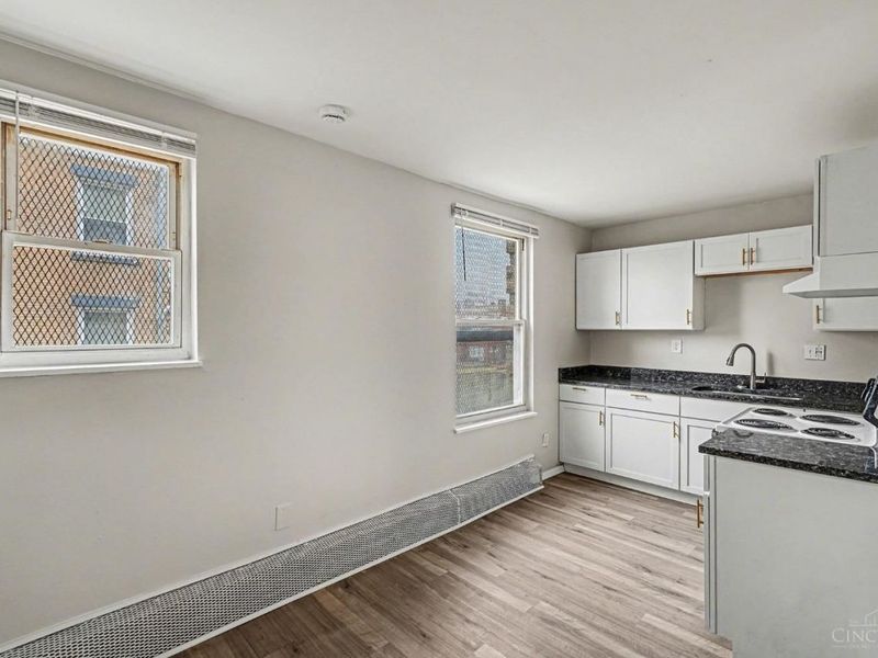 3549 Harvey Avenue, Cincinnati, OH 45229 Photo 2