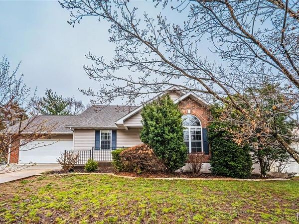 821 Cambridge Drive , Rolla, MO 65401