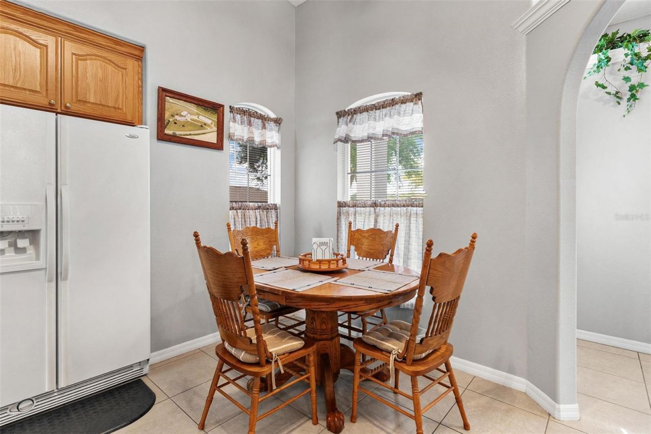 93 Fairway Circle , Umatilla, FL 32784 Photo