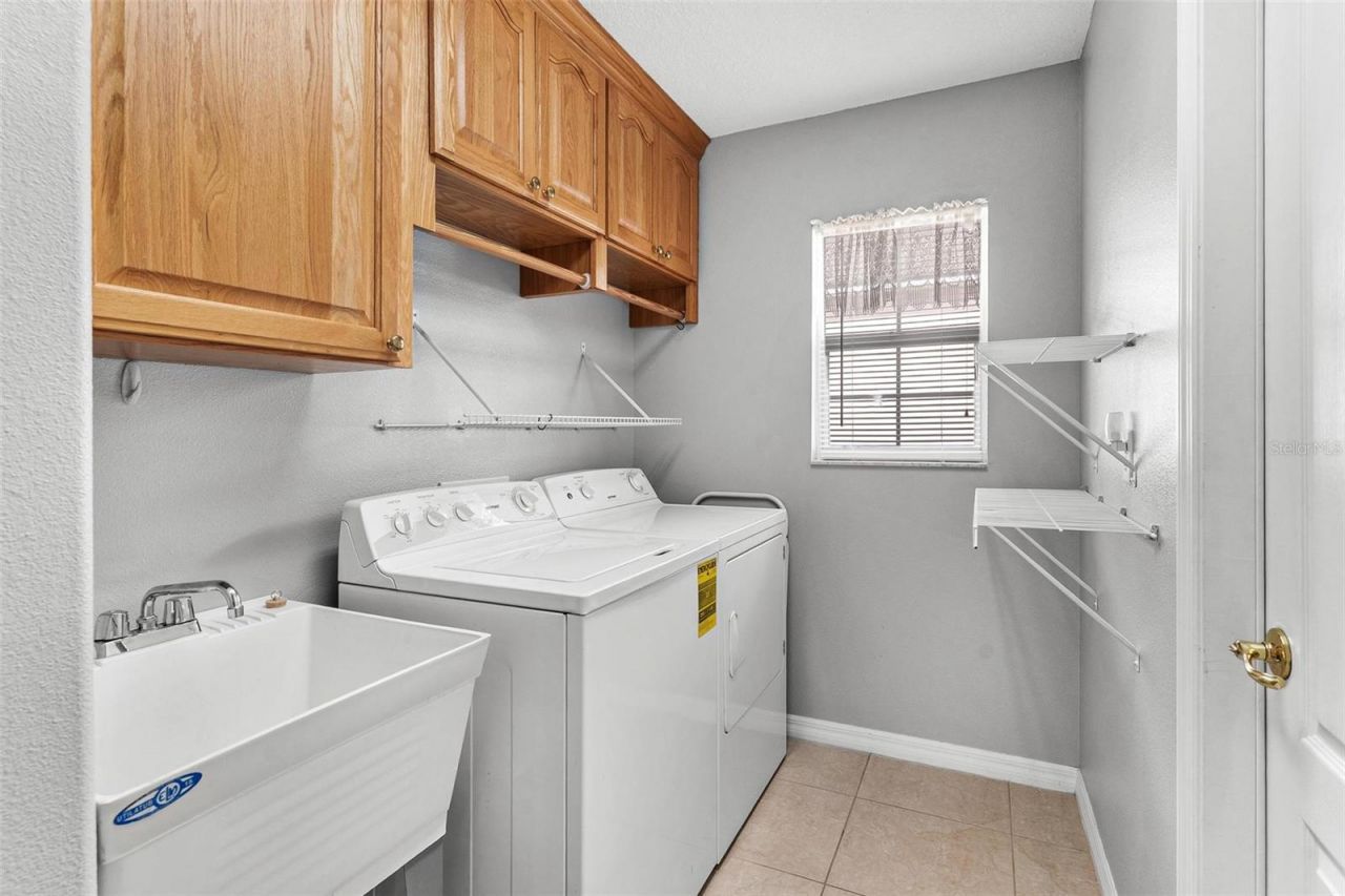 93 Fairway Circle , Umatilla, FL 32784 Photo