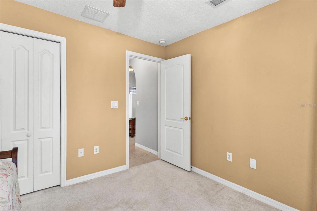 93 Fairway Circle , Umatilla, FL 32784 Photo