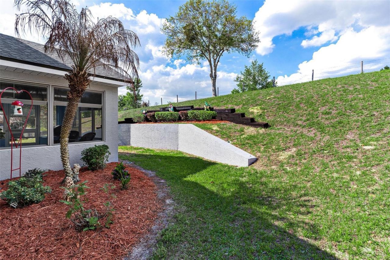 93 Fairway Circle , Umatilla, FL 32784 Photo