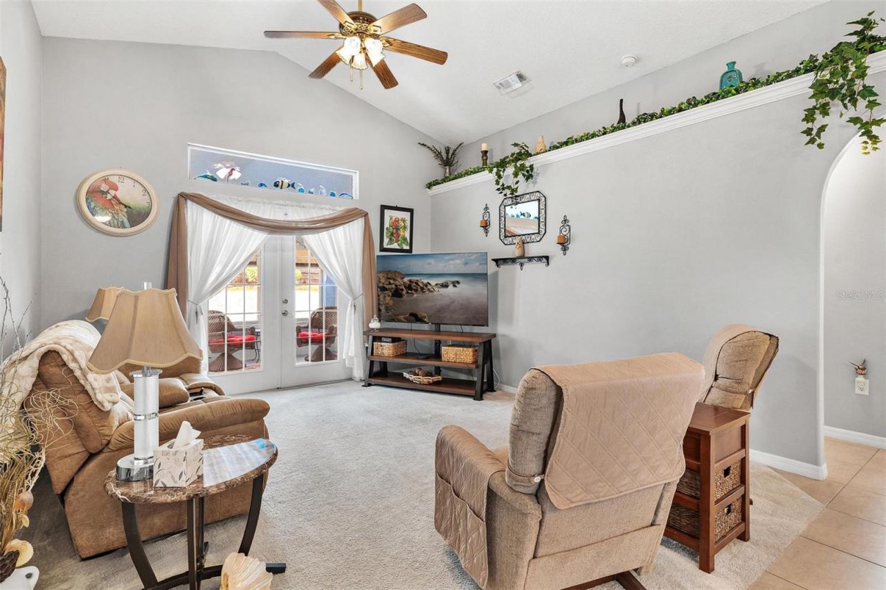 93 Fairway Circle , Umatilla, FL 32784 Photo