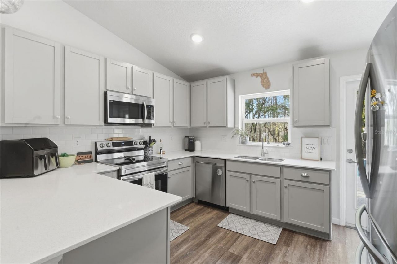 2110 E Kicklighter Road, Lake Helen, FL 32744 Photo