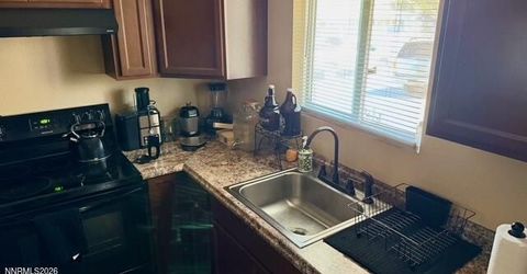 1020 Roberts Street, Reno, NV 89502 Photo