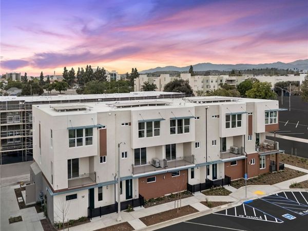 427 S Eleanor Street, Pomona, CA 91766