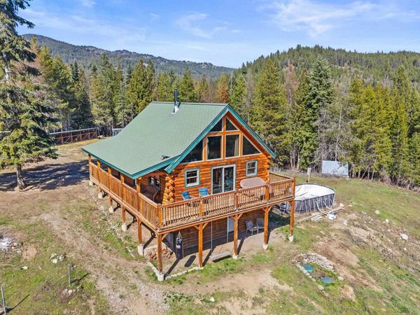 2989 Leslie Creek Rd, Chewelah, WA 99109