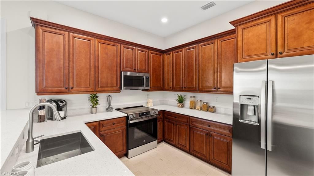 3387 Stabile Rd, Saint James City, FL 33956 Photo