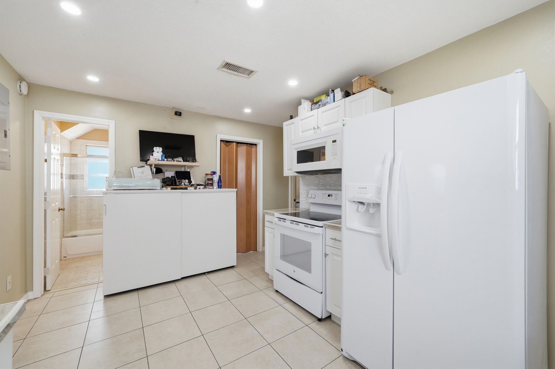 1959 Pierce Street, Hollywood, FL 33020 Photo