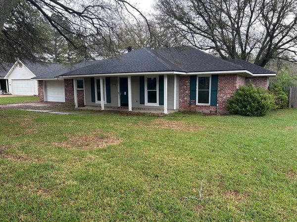 10127 Freedoms Way, Keithville, LA 71047
