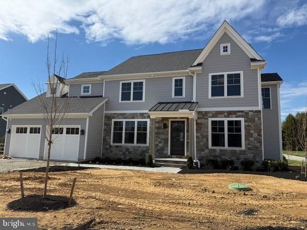 302 OLD KINGFISHER LANE, MALVERN, PA 19355