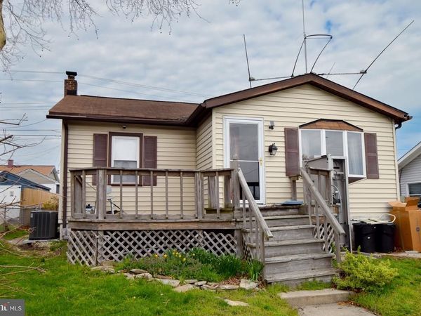 21 RIGHT AILERON, BALTIMORE, MD 21220