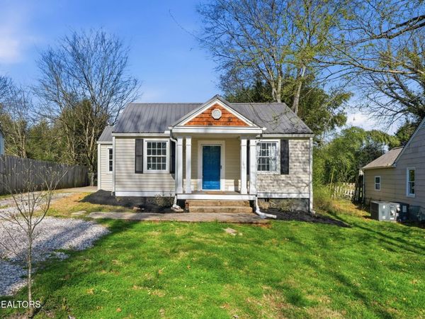 3915 Briargate Ave, Knoxville, TN 37919