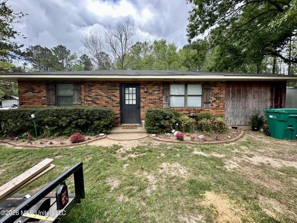 4027 SE Silverton Trail, Ruth, MS 39662