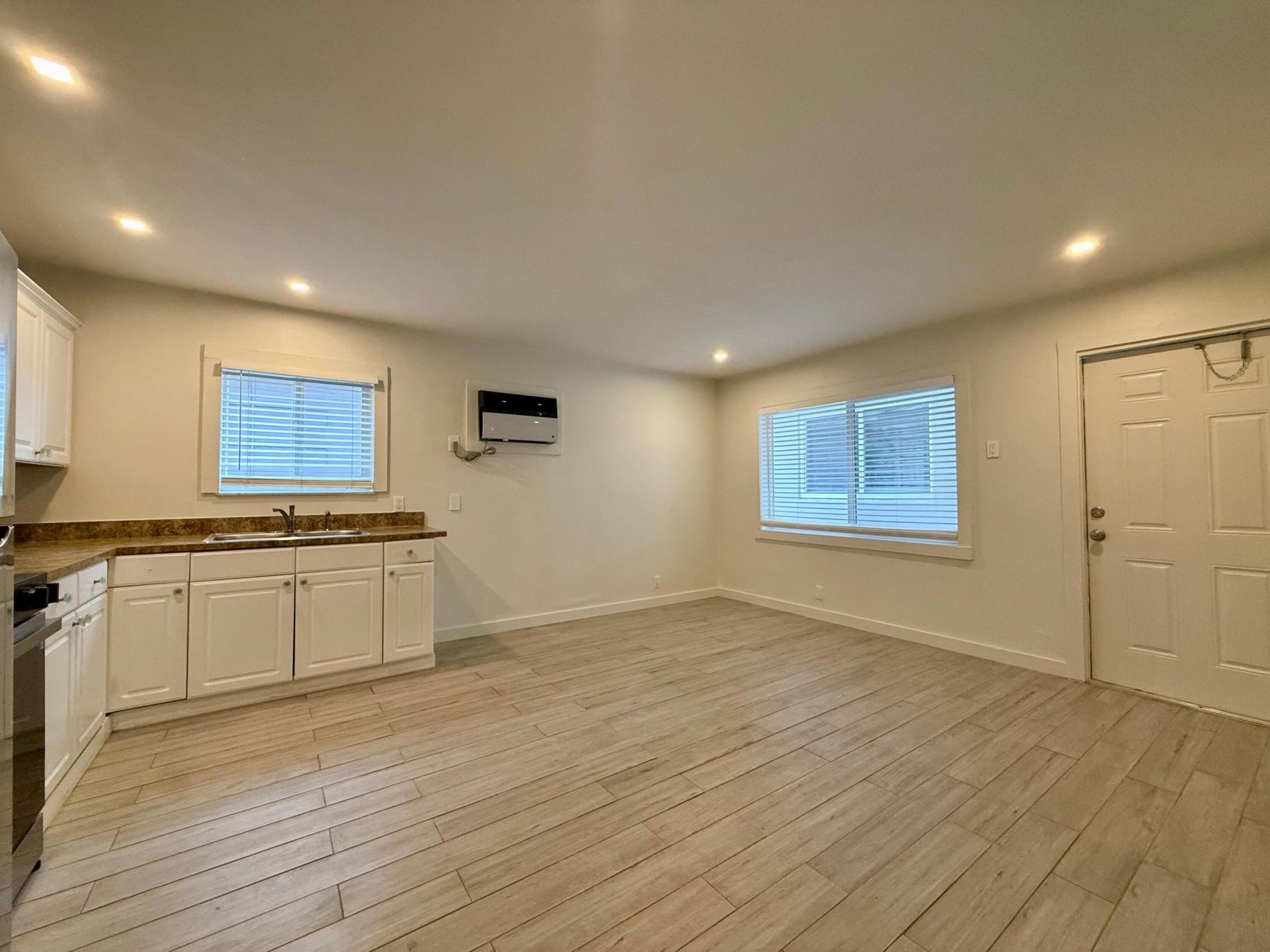 1215 NE 17th Avenue, Unit 6, Fort Lauderdale, FL 33304 Photo