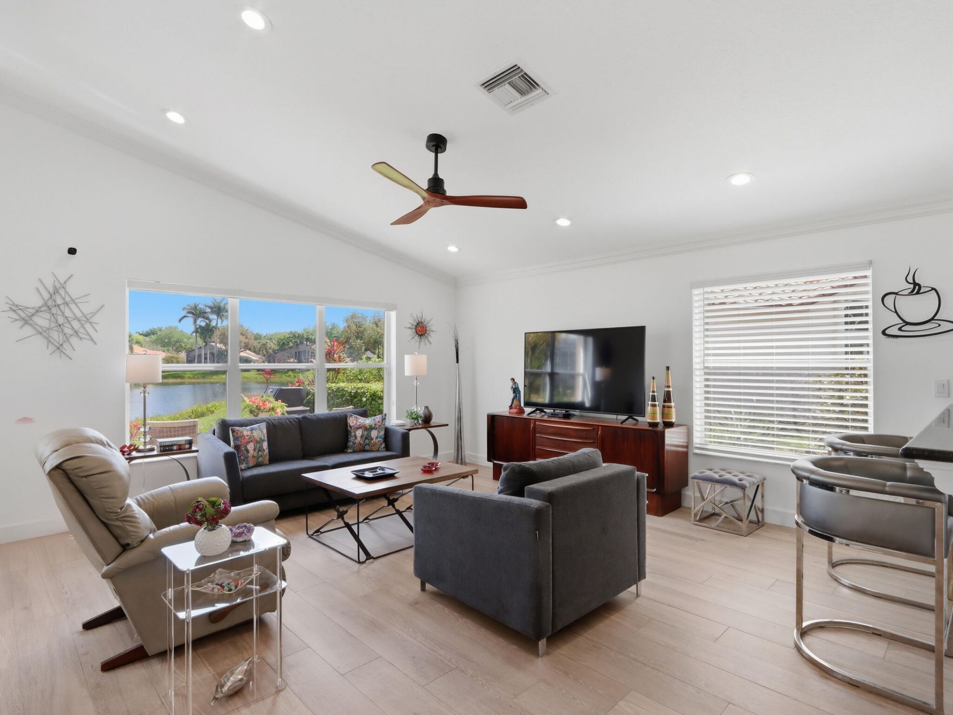 6839 Fiji Circle, Boynton Beach, FL 33437 Photo