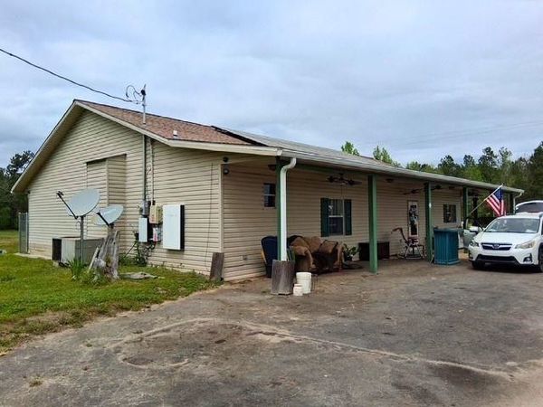 6914 S SR 71, Blountstown, FL 32424