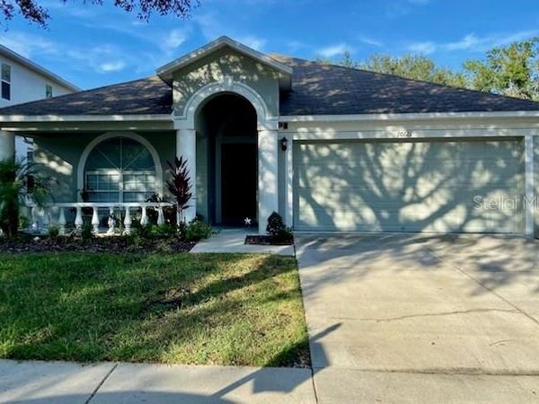 10121 COLDWATER LOOP , LAND O LAKES, FL 34638