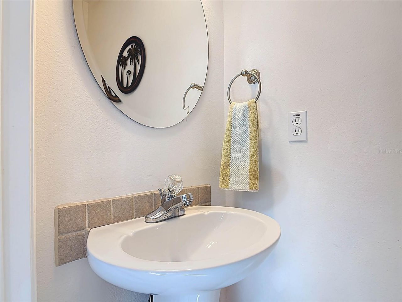 4508 Saxon Drive, New Smyrna Beach, FL 32169 Photo