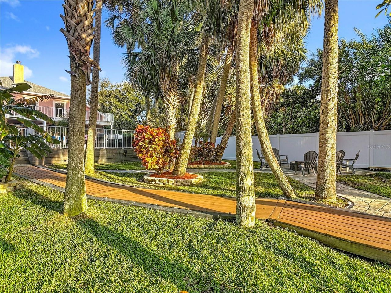 4508 Saxon Drive, New Smyrna Beach, FL 32169 Photo