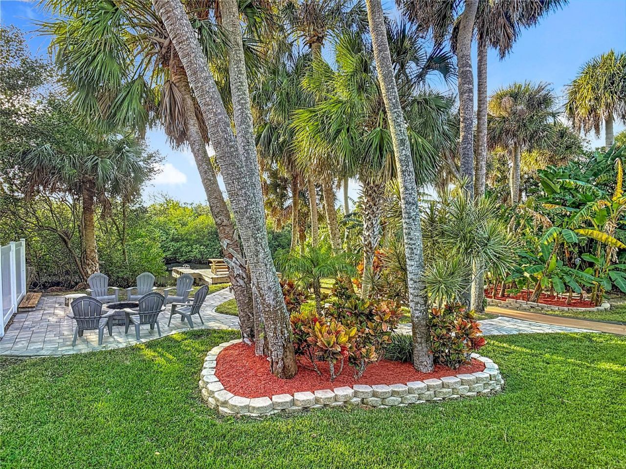 4508 Saxon Drive, New Smyrna Beach, FL 32169 Photo