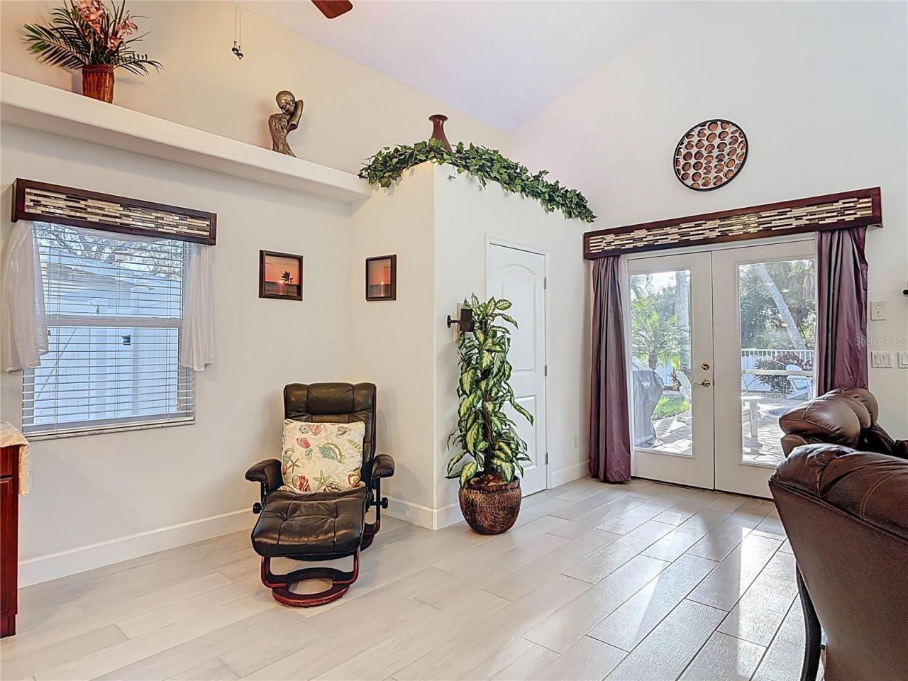 4508 Saxon Drive, New Smyrna Beach, FL 32169 Photo