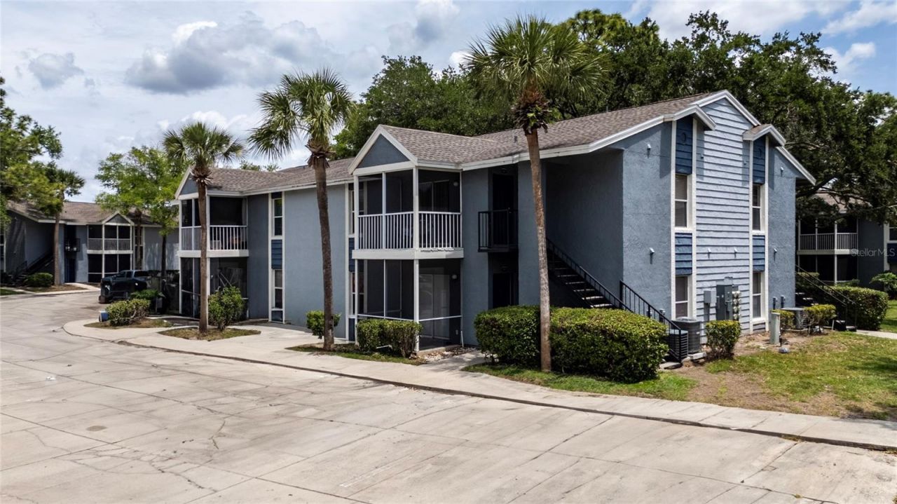 3849 Bay Club Circle, Unit 204, Kissimmee, FL 34741 Photo