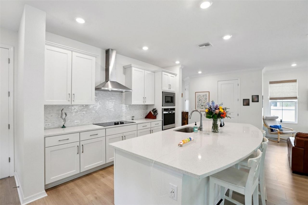 798 46th Avenue N, Saint Petersburg, FL 33703 Photo