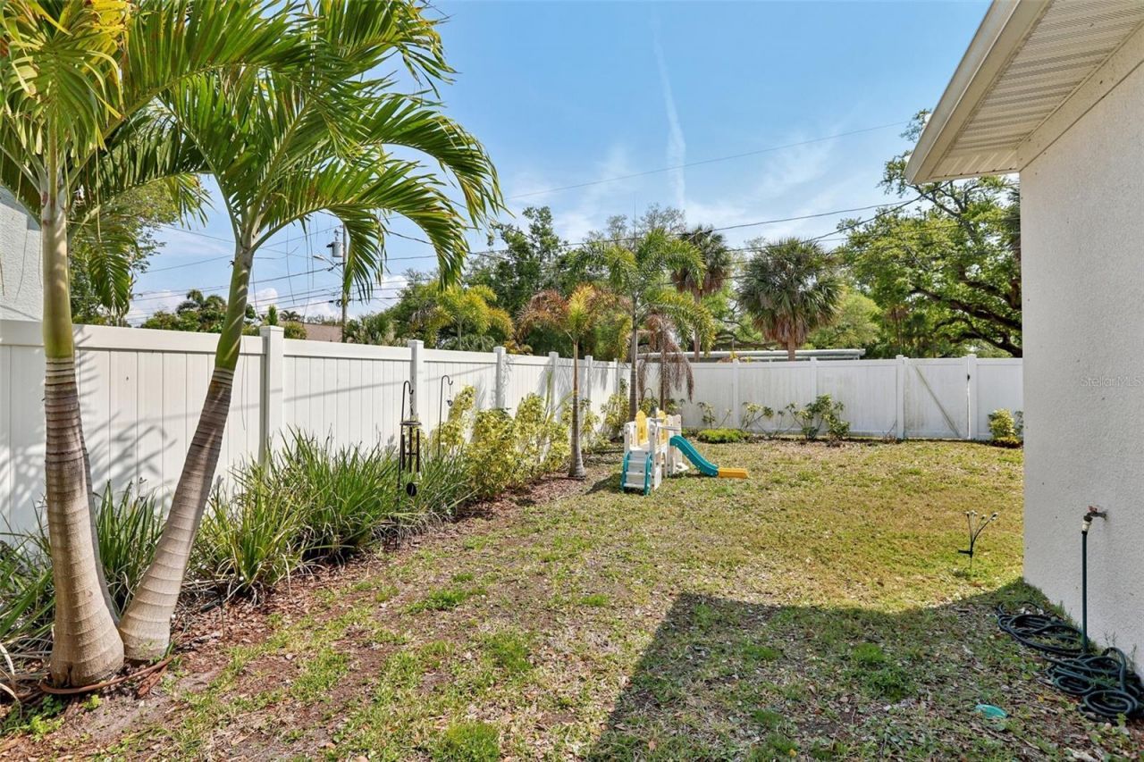 798 46th Avenue N, Saint Petersburg, FL 33703 Photo