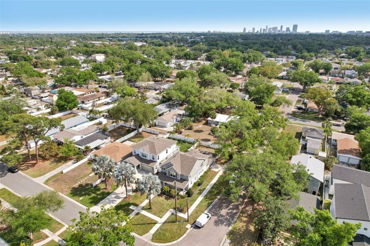 798 46th Avenue N, Saint Petersburg, FL 33703 Photo