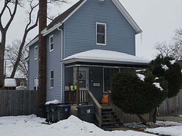 3232 Ezra Avenue , Zion, IL 60099