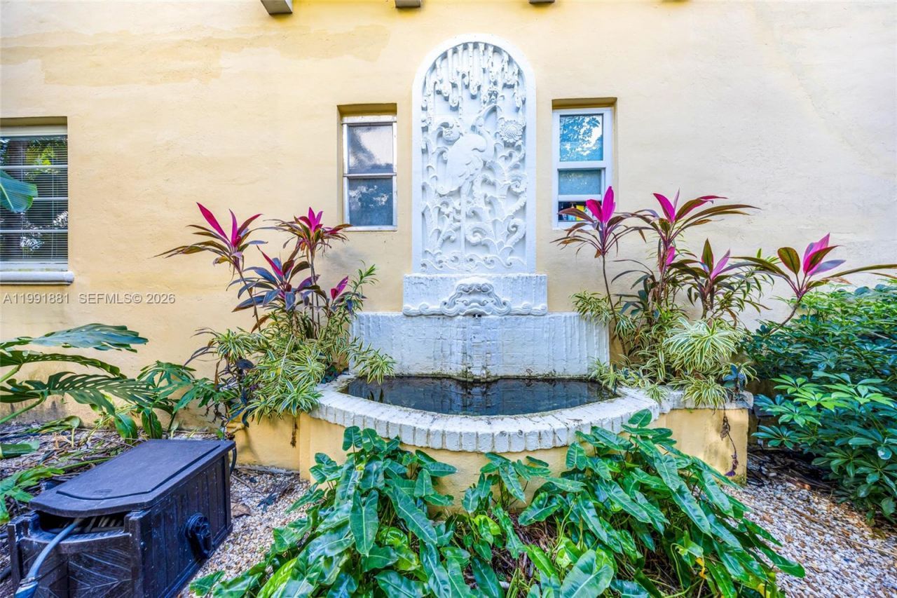 844 Jefferson Ave , Unit 2, Miami Beach, FL 33139 Photo