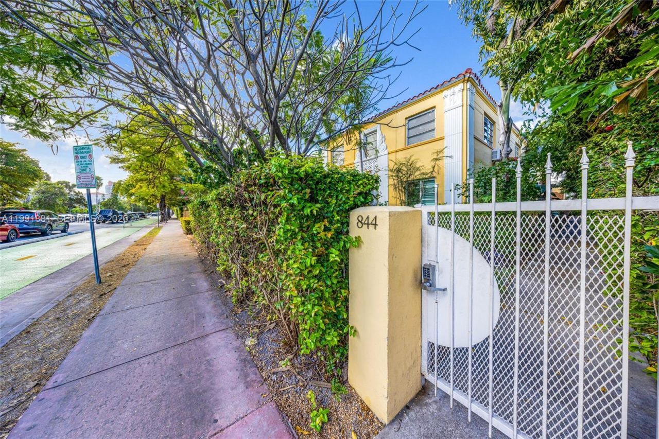 844 Jefferson Ave , Unit 2, Miami Beach, FL 33139 Photo