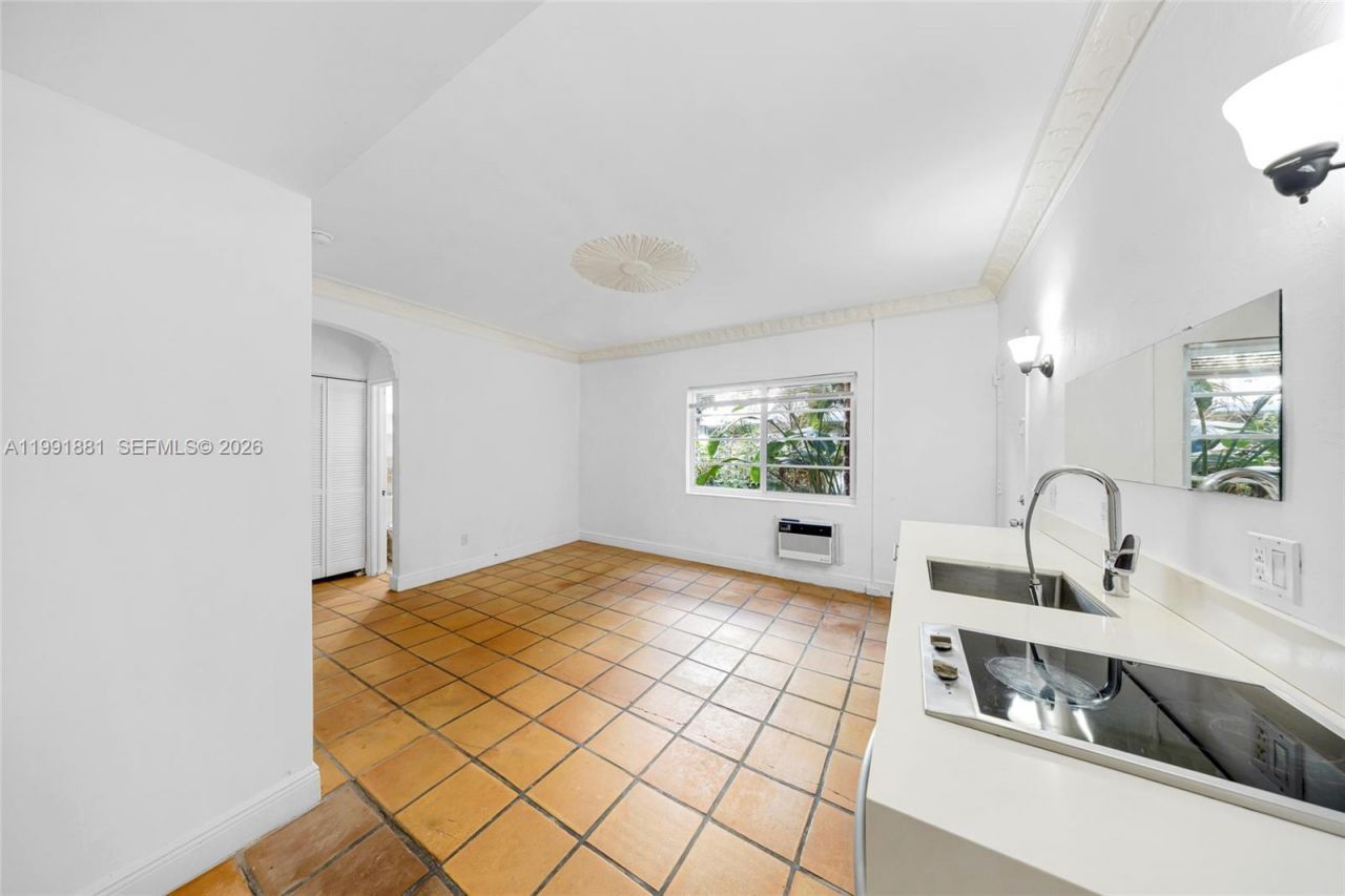 844 Jefferson Ave , Unit 2, Miami Beach, FL 33139 Photo