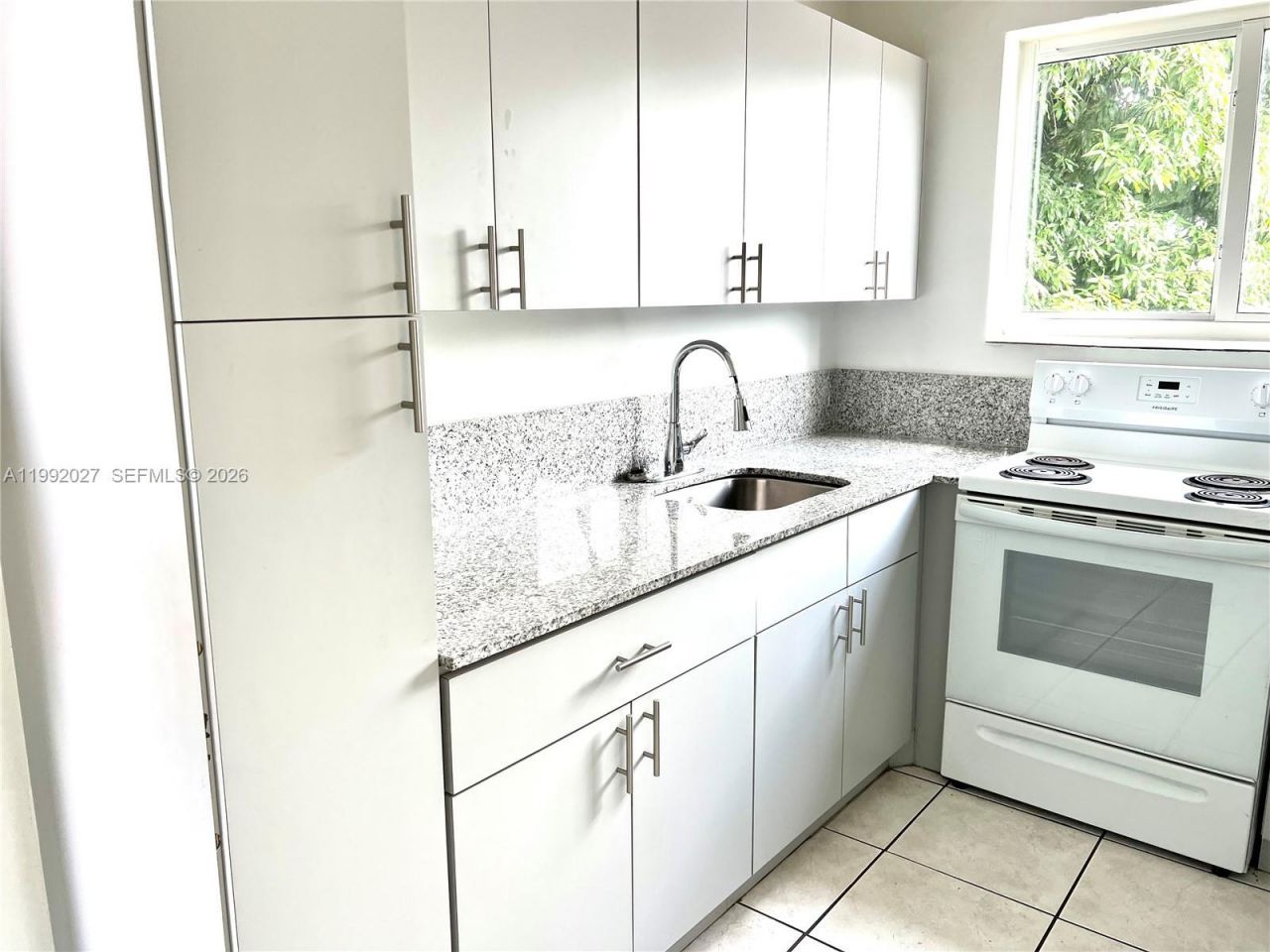 2121 SW 4th St , Unit 2, Miami, FL 33135 Photo