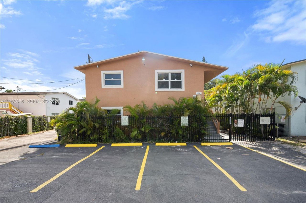 608 SW 16th Ave, Unit A, Fort Lauderdale, FL 33312 Photo
