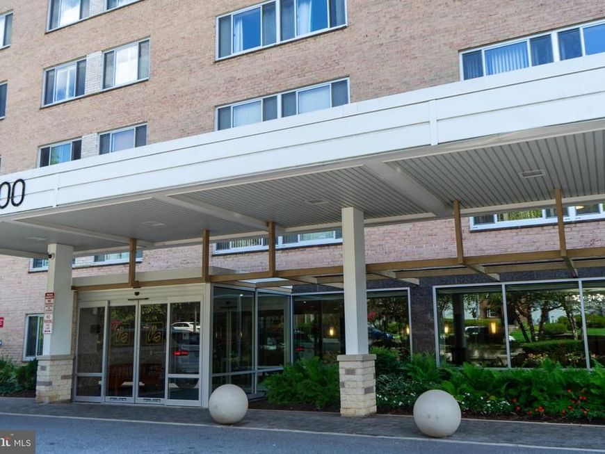 1900 Lyttonsville Road, Unit 612, Silver Spring, MD 20910 Main Photo