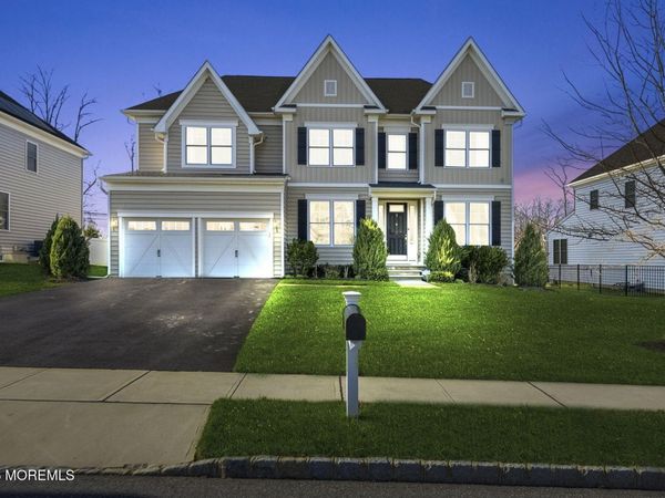 3 Cairnes Lane, East Brunswick, NJ 08816