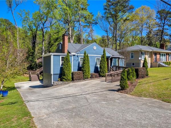 2035 Beecher Rd, Atlanta, GA 30311