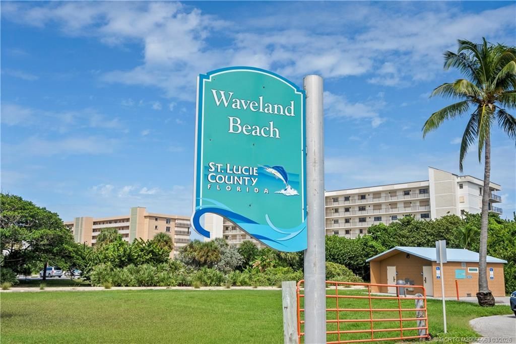 107 Pepper Lane, Jensen Beach, FL 34957 Photo