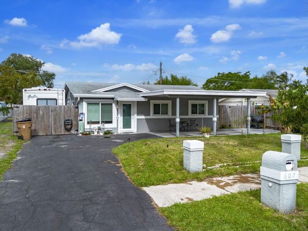 607 NW 1st Terrace, Deerfield Beach, FL 33441