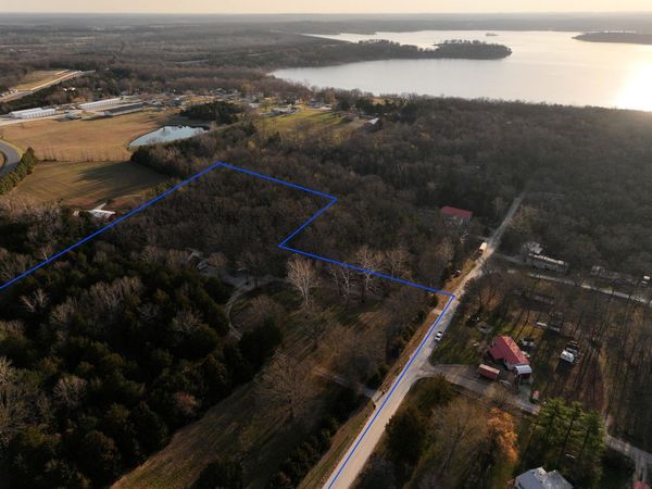 22303 County Road 253, Wheatland, MO 65779