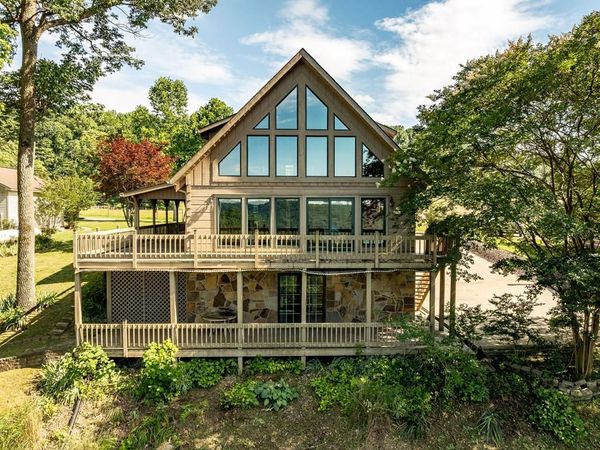 132 Miller'S Mill Est Rd, Byrdstown, TN 38549