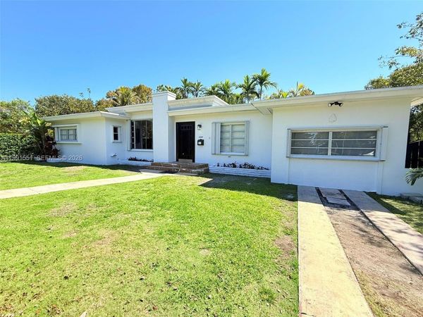 2300 SW 24th St , Miami, FL 33145