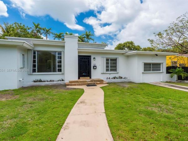 2300 SW 24th St , Miami, FL 33145