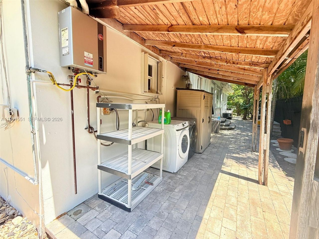 2300 SW 24th St , Miami, FL 33145 Photo