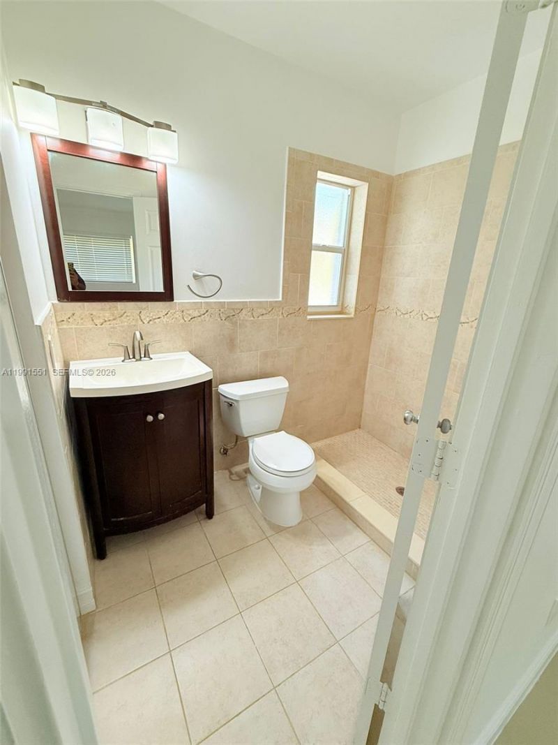 2300 SW 24th St , Miami, FL 33145 Photo