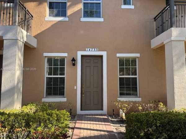 14733 SW 11th St , Unit 14733, Pembroke Pines, FL 33027