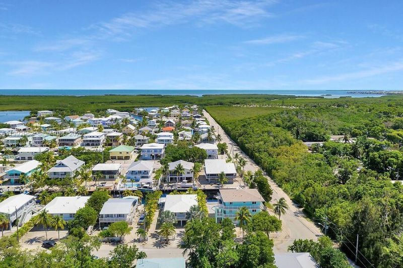 105 2nd Ln , Key Largo, FL 33037 Photo