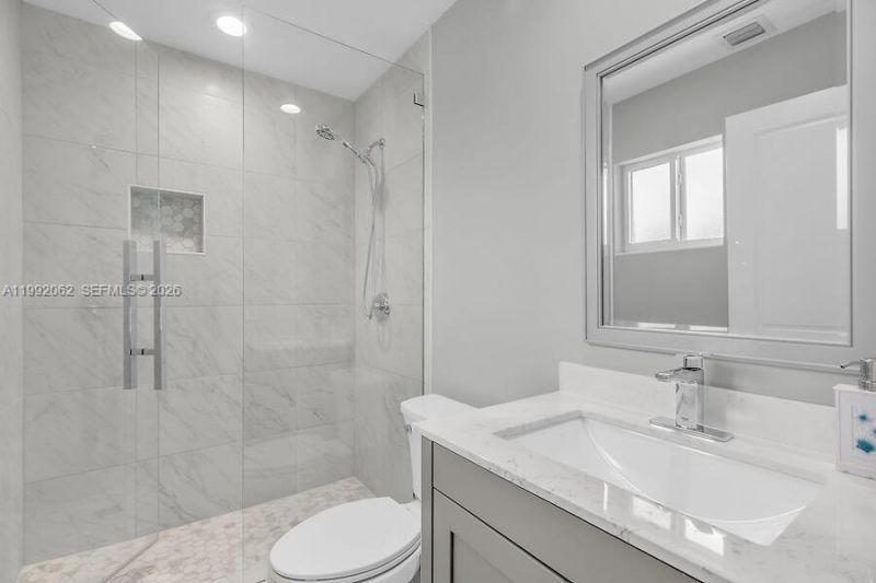 105 2nd Ln , Key Largo, FL 33037 Photo